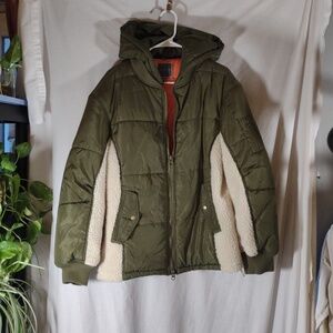 Urbancode Olive Puffer Jacket with Cream Faux Sherpa Accents - Size XL